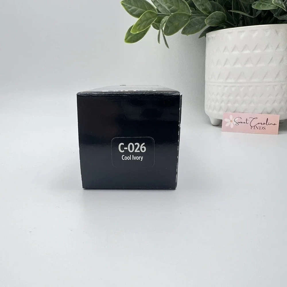 Bobbi Brown Skin Foundation Long-Wear Lightweight SPF15 Cool Ivory C-026 NEW - Picture 4 of 7